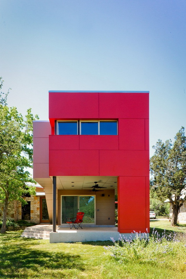 temporary-red-box-house (3)