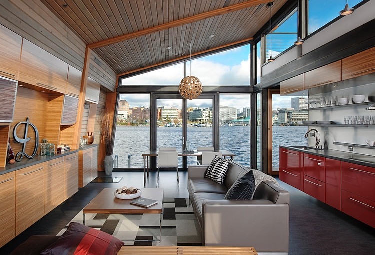 007-seattle-floating-home-dyna-contracting