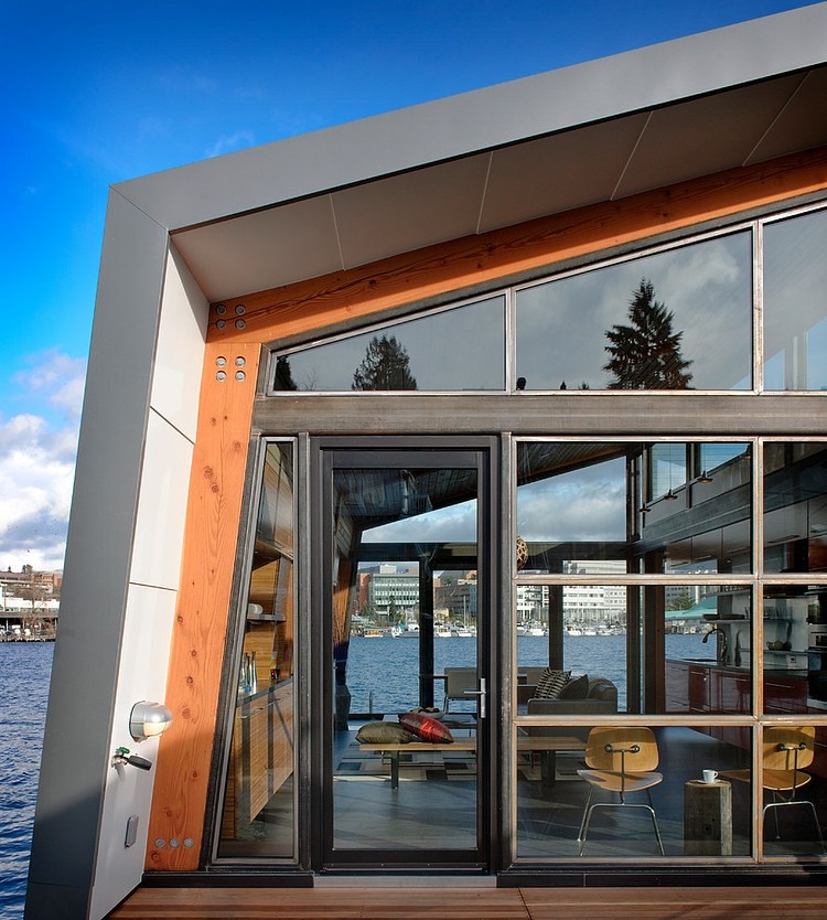 010-seattle-floating-home-dyna-contracting