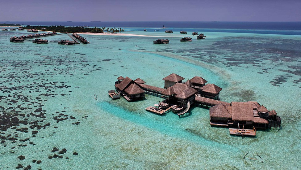 Gili Lankanfush resort maldives (3)