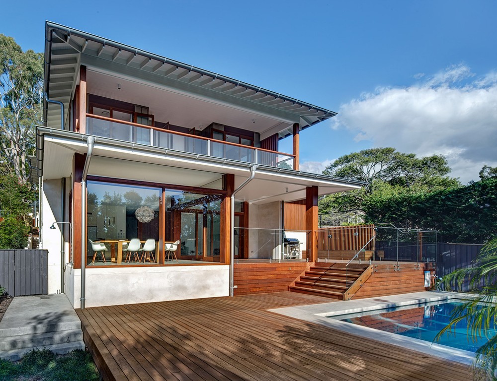 modern contemporary house glass with swimming pool (1)