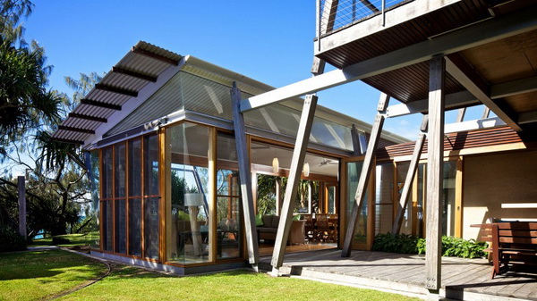 vacation wood glass house for environment (8)