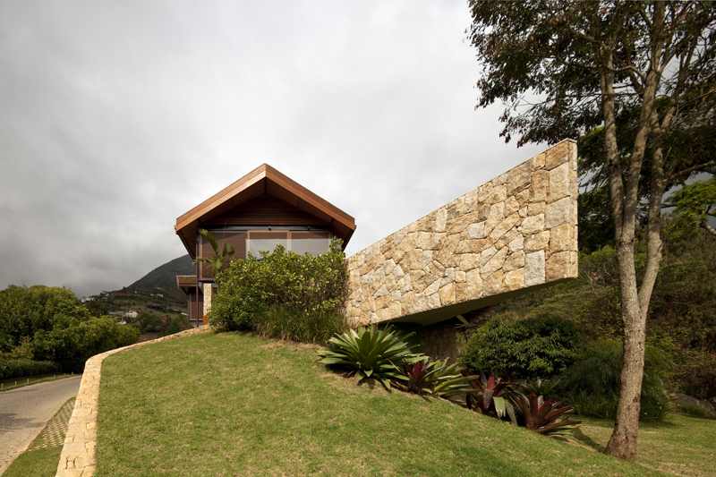 architecture-Project-House-in-the-Hills