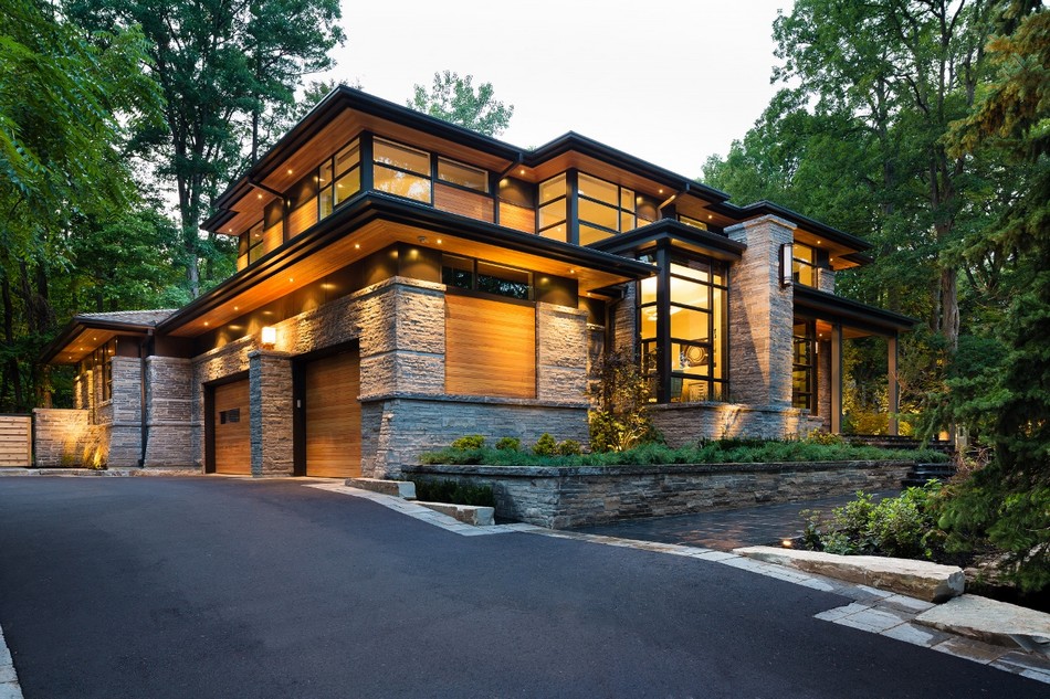 contemporary house in canada with natural surrounding (2)
