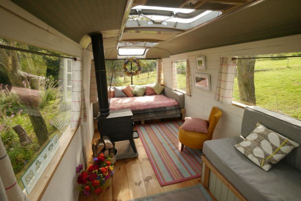 majestic-bus-small-home5