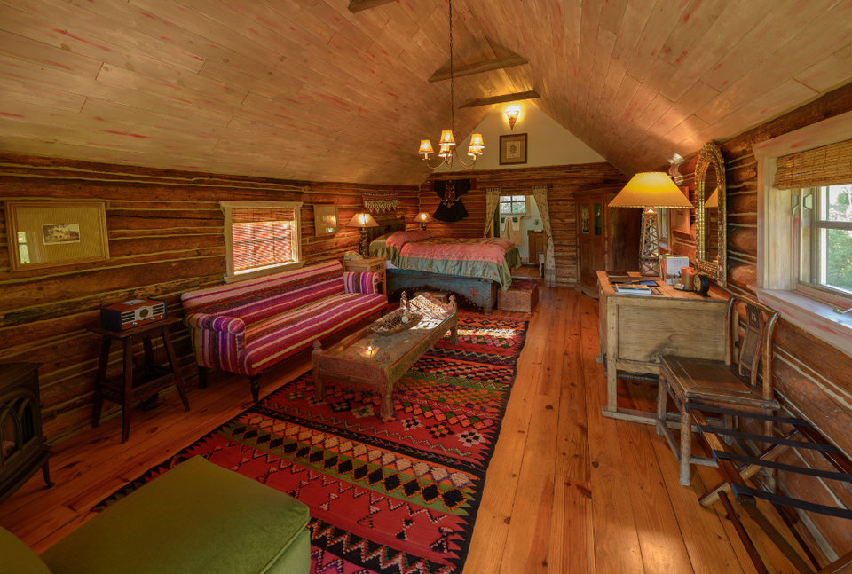 mini classic cabin in colorado usa (2)