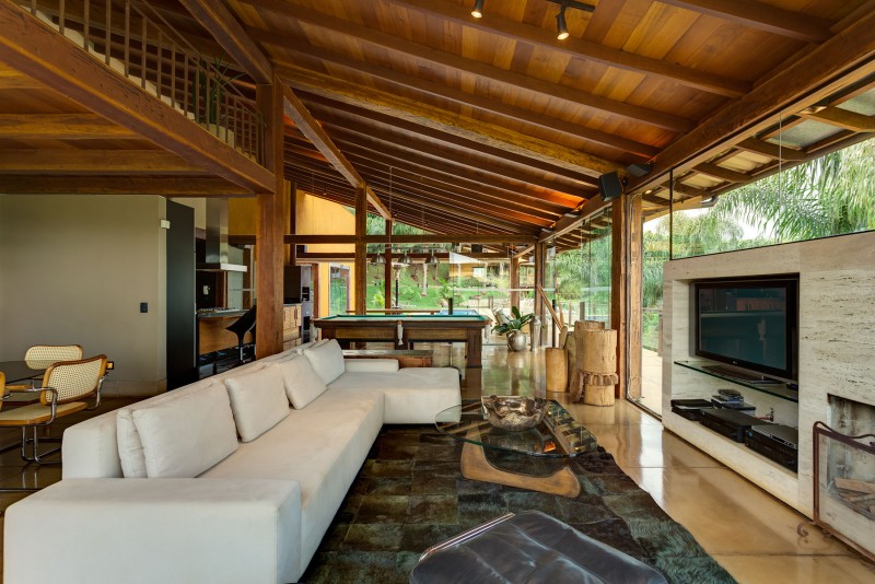 A-Country-Home-in-Brazil-07-800x534