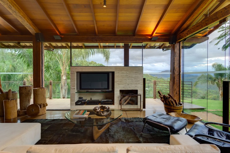 A-Country-Home-in-Brazil-09-800x533