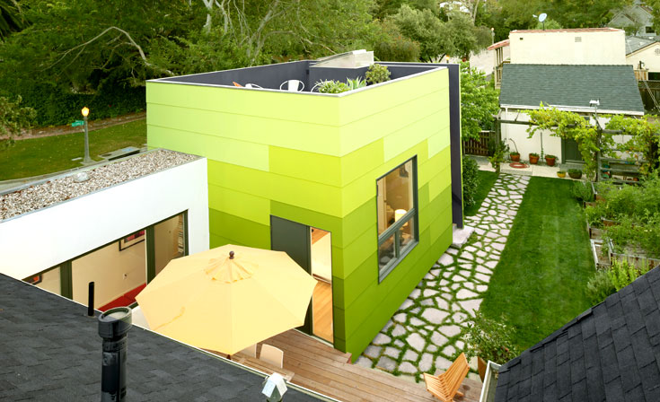compact green house for living 48 sq mt (14)