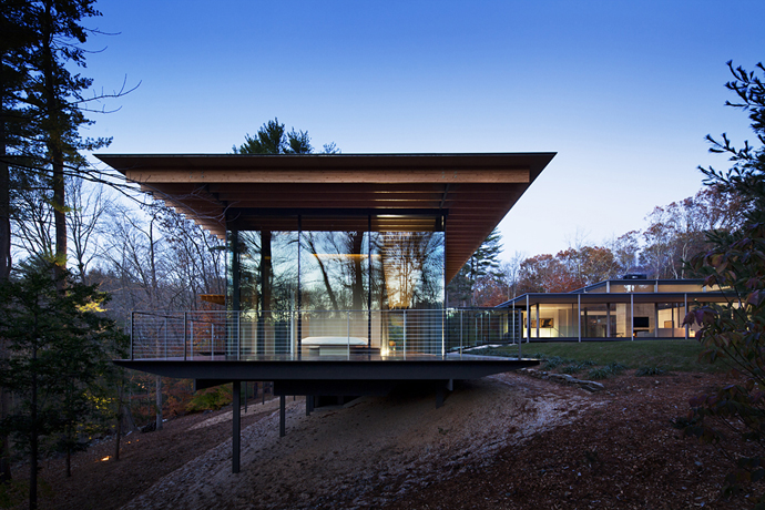 modern glass wall wooden house (13)
