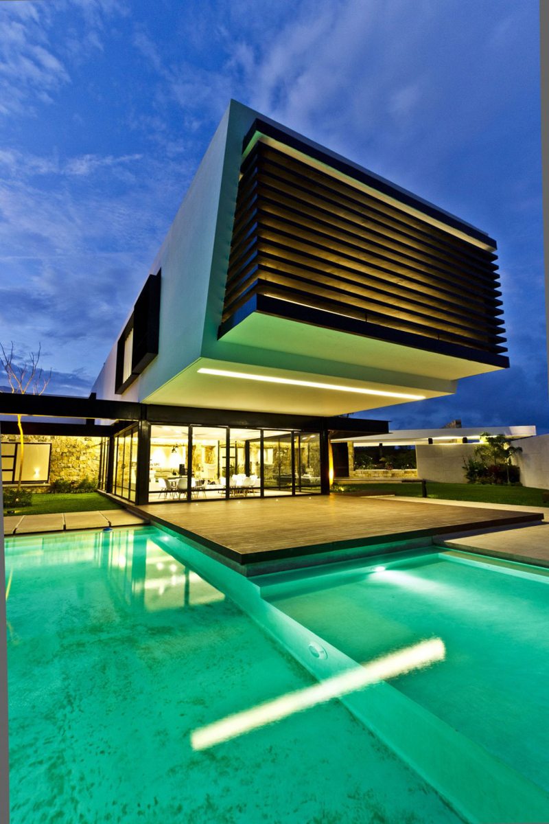 modern house 300 sq mt space in mexico (12)
