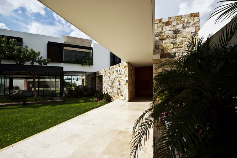 modern house 300 sq mt space in mexico (19)