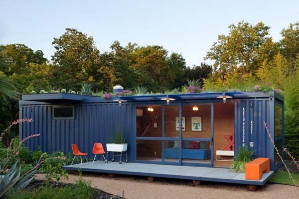 15-incredible-container-houses (2)