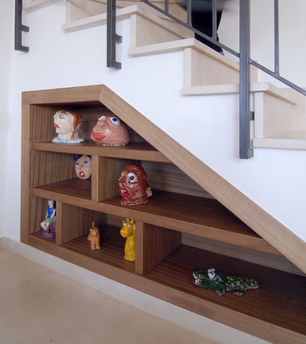 40 under stairs storage space and shelf ideas (32)