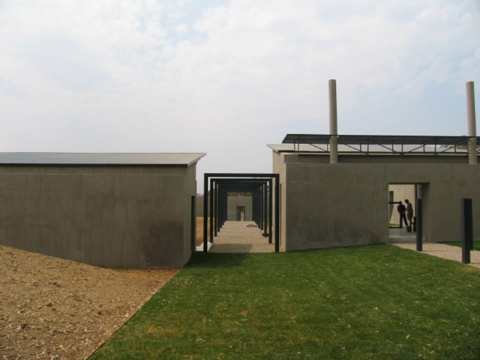 cement-house-on-green-field (8)
