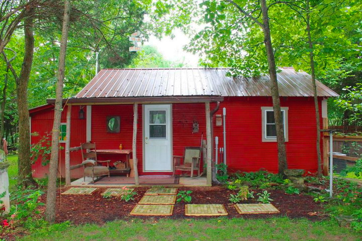 red-cottage-in-wood (1)_resize - Copy