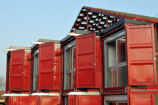 22-most-beautiful-house-from-shipping-container (29)