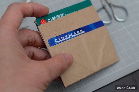 diy-starbuck-paper-bag-to-wallet (30)