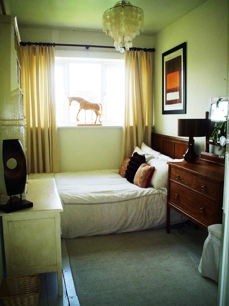 30 small bedroom interior designs (12)