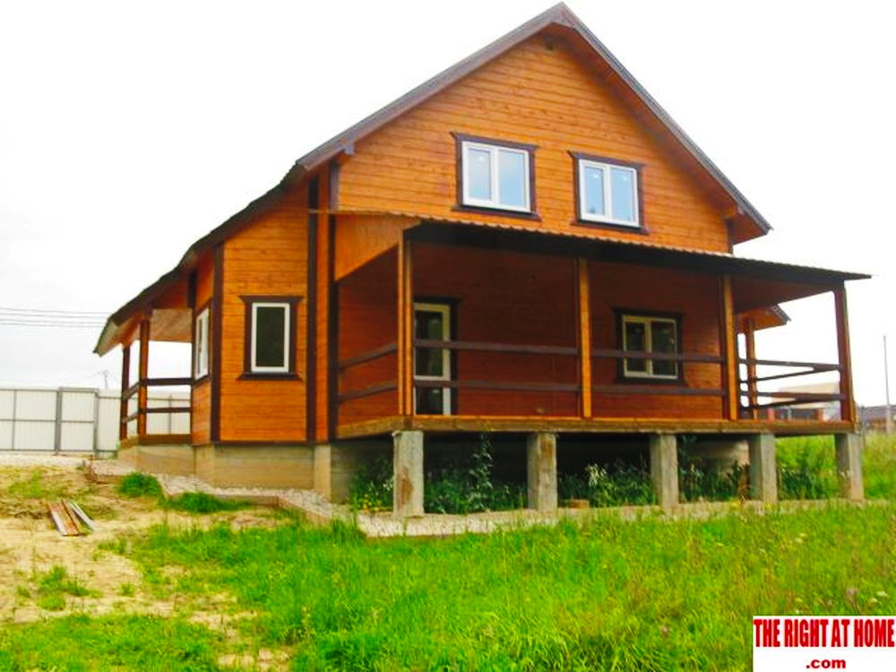 country wooden classical house (1)