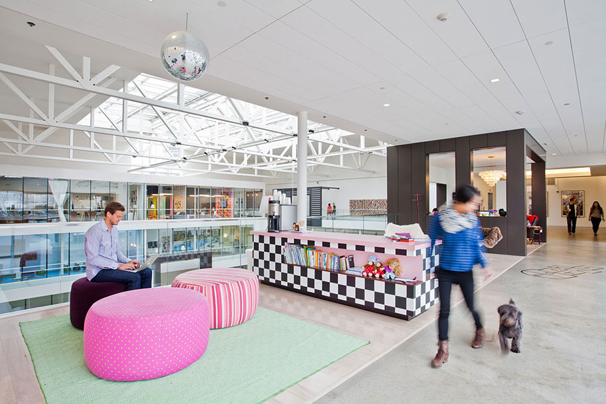 12 coolest offices in the world (26)