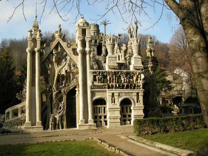 top 17 strangest buildings in the world (19)