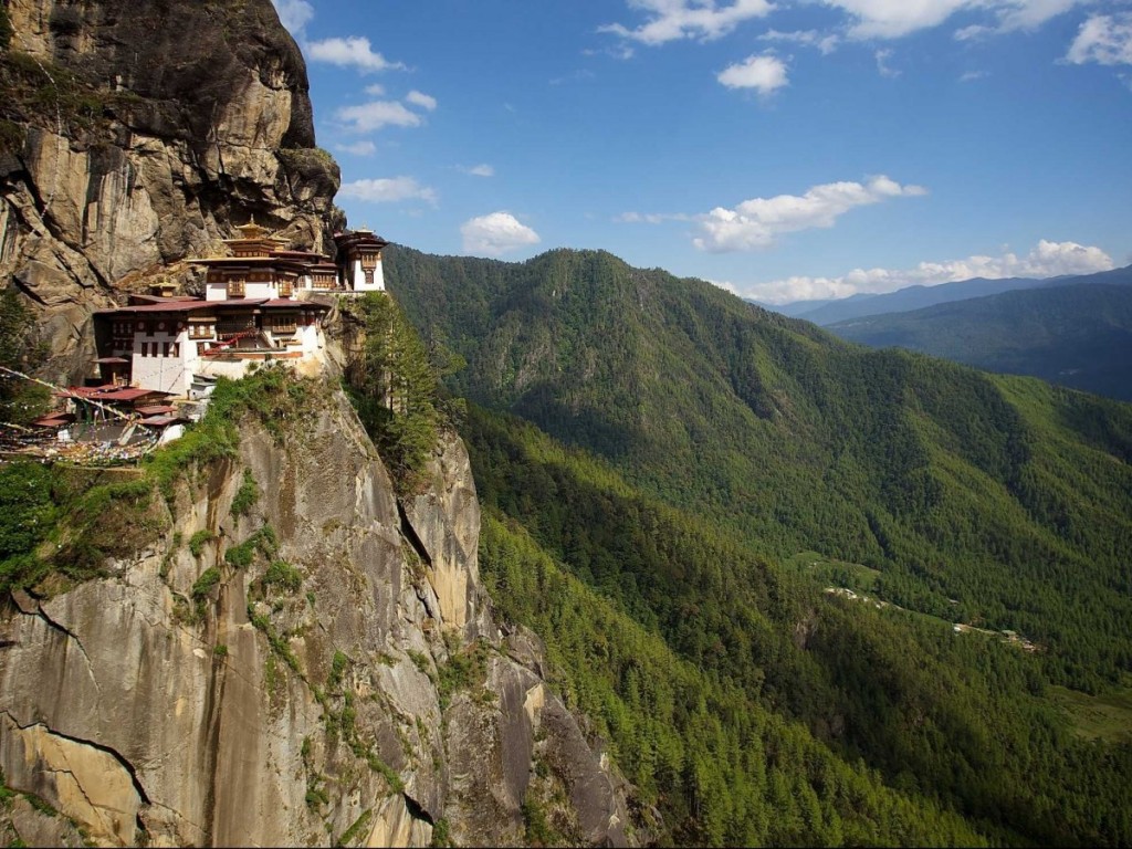 14-Tigers-Nest-Monastery