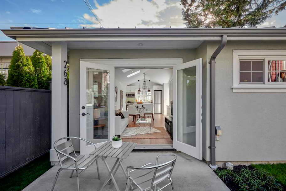 small grey outstanding laneway house (4)