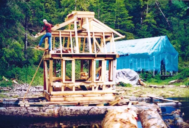 the Couple Spent Decades Building Their Own Self-Sustaining Island (1)