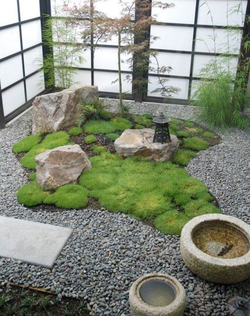 indoor-japanese-courtyard-garden-decoration