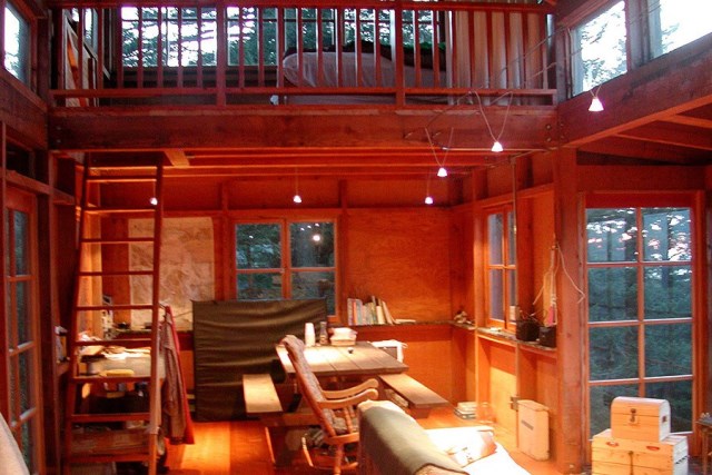 david-vandervort-san-juan-cabin-dining-via-smallhousebliss