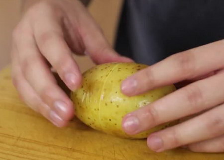 how to peel potato easily (4)
