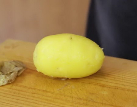 how to peel potato easily (6)