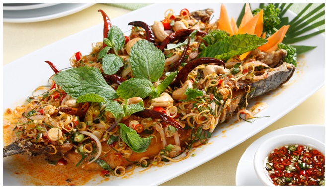 fried-snake-head-fish-with-thai-herbs-recipe
