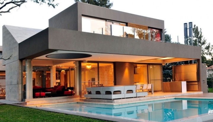 monotone facade modern house with pool (1)