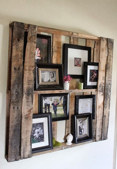 wooden-diy-display-family-photos-wall
