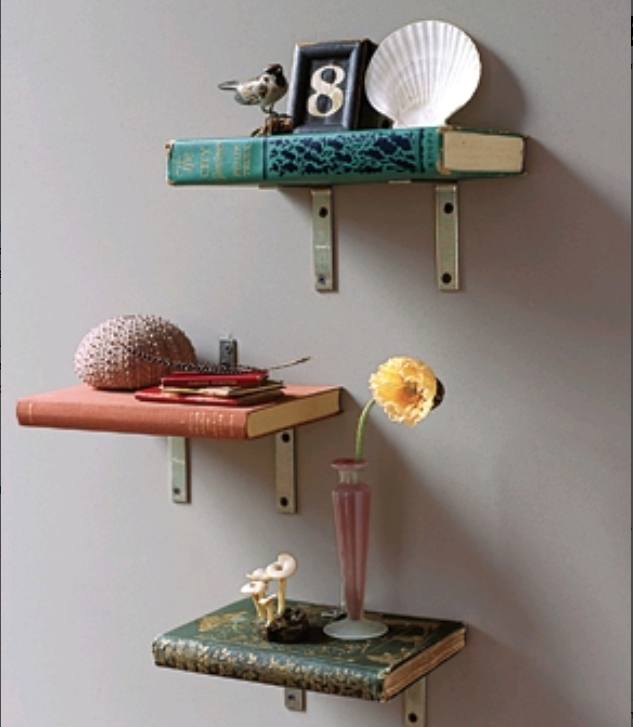 13 ideas to reuse old books for house decoration (1)