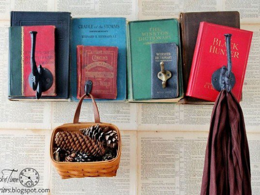 13 ideas to reuse old books for house decoration (7)