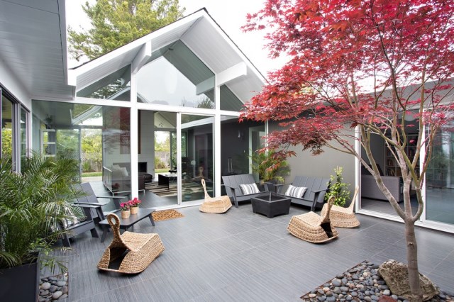Eichler-house-modernized-by-Klopf-Architecture-www.homeworlddesign.-com-20-1024x682
