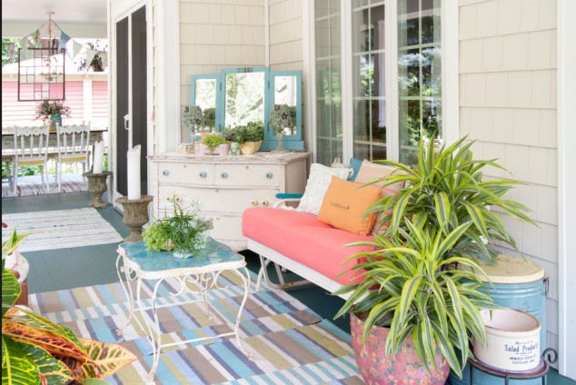 16-welcoming-colorful-porch-designs (3)