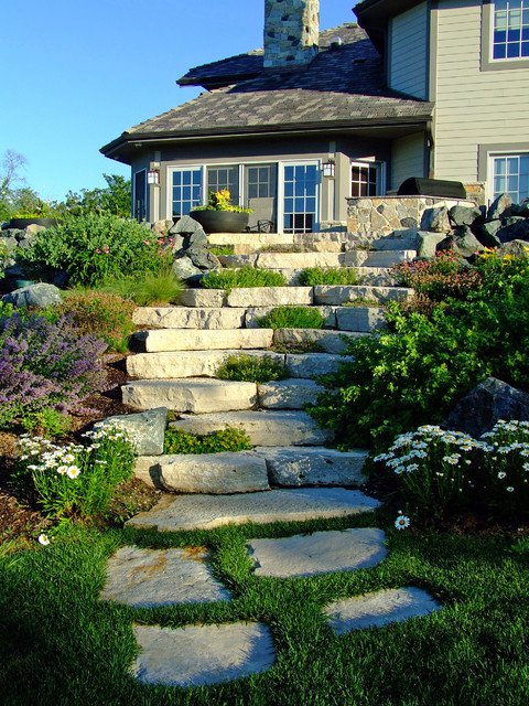 16-beautiful-courtyards-with-stone-stairs (12)