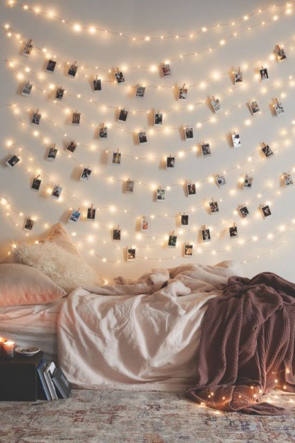 22 diy-string-lights-in-the-bedroom (7)