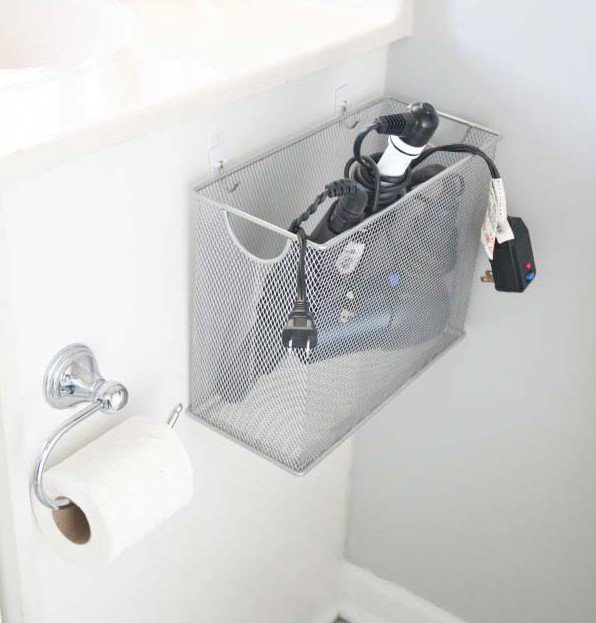 24 most easiest diy storage idea small bathroom (18)