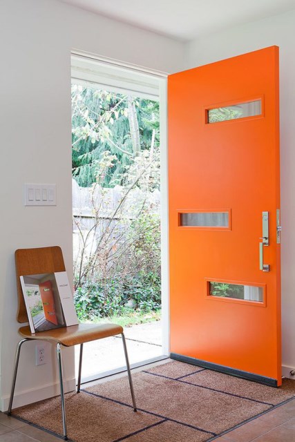 25 modern-front-door-with-wood-accents (8)