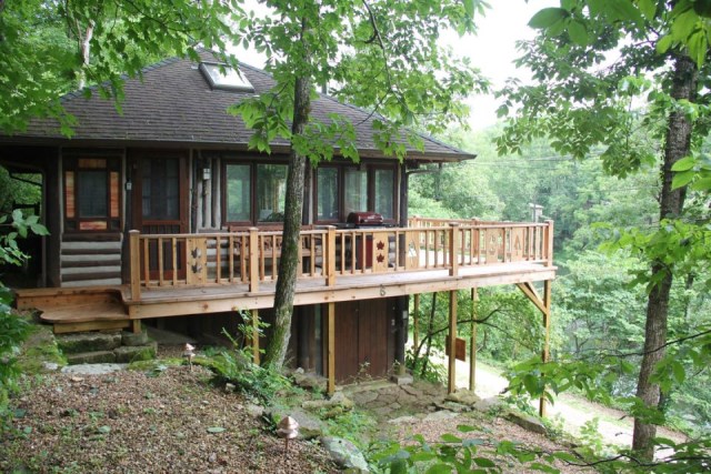 the-perch-ozarks-log-cabin (1)