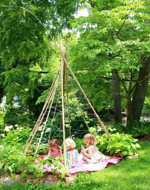 10-outdoor-teepee-for-kids-playhouse (7)