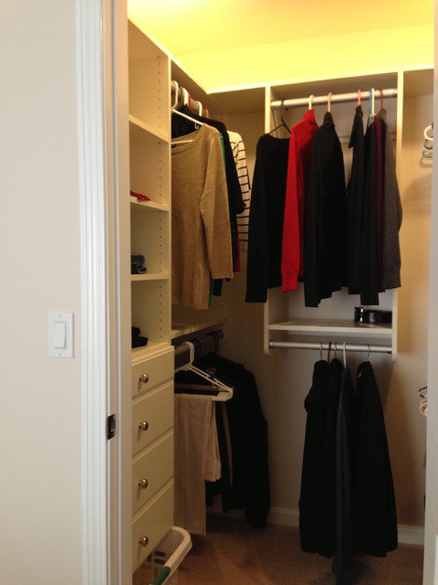 17-functional-ideas-for-designing-small-wardrobe (1)