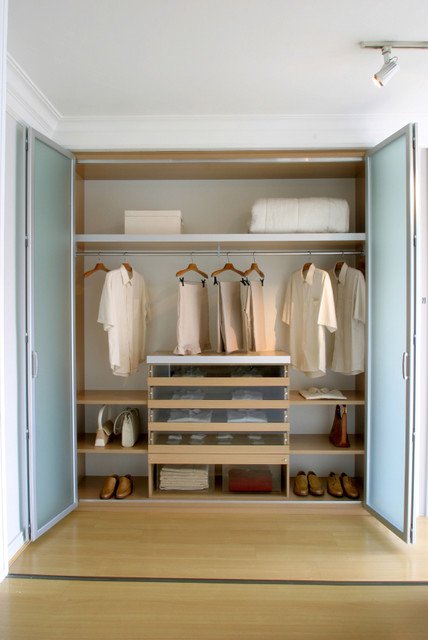 17-functional-ideas-for-designing-small-wardrobe (6)