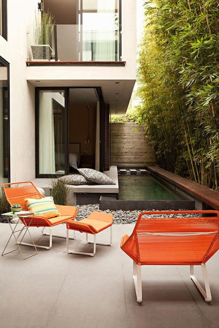20-beautiful-private-outdoor-spaces-to-relaxing-ambiance (6)