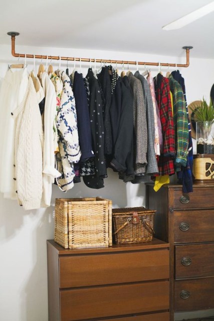 21-closet-designs-for-small-spaces (17)